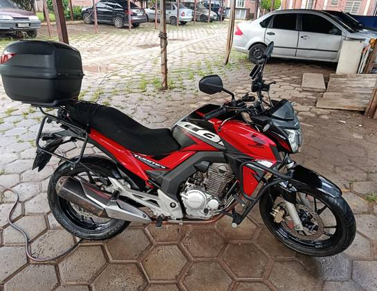 HONDA CB TWISTER 